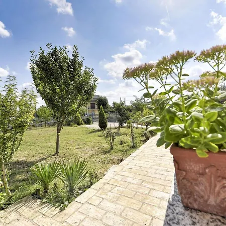Quintessential Holiday In Carentino With Garden Vakantiehuis Oviglio